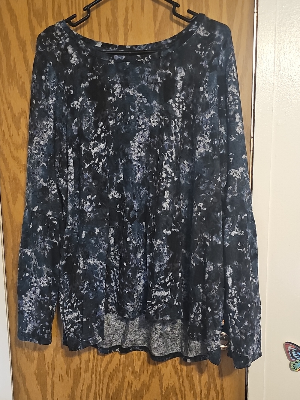 Simply Vera Vera Wang Black and White Marbled Top